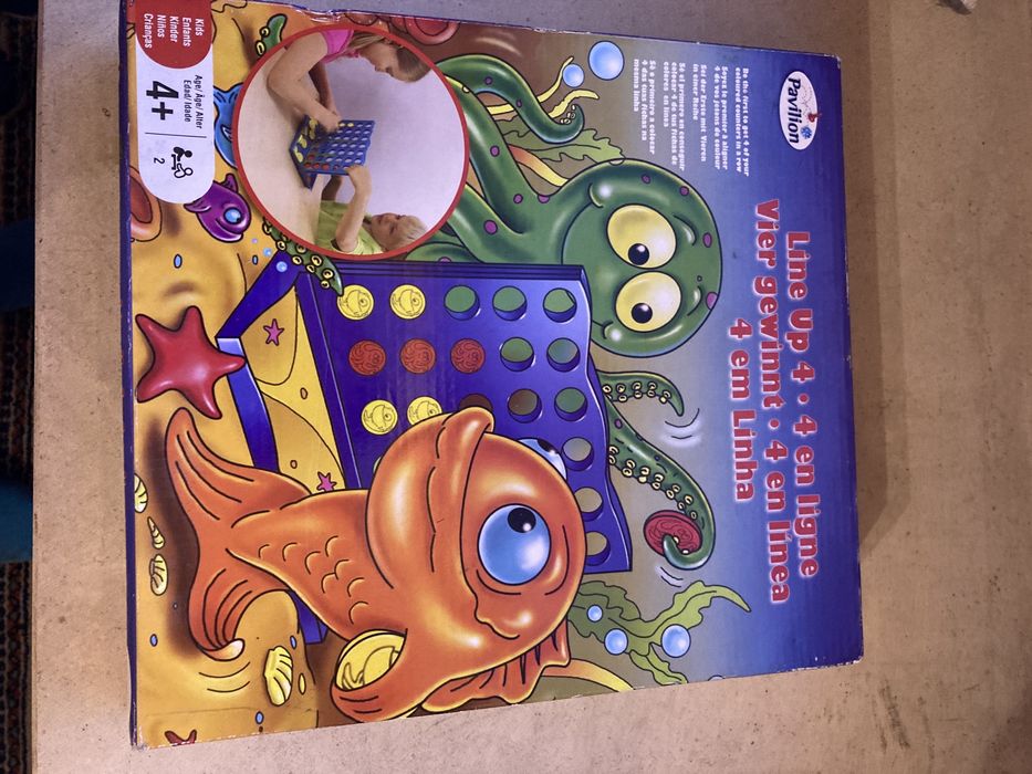 Jogo 4 em linha como novo