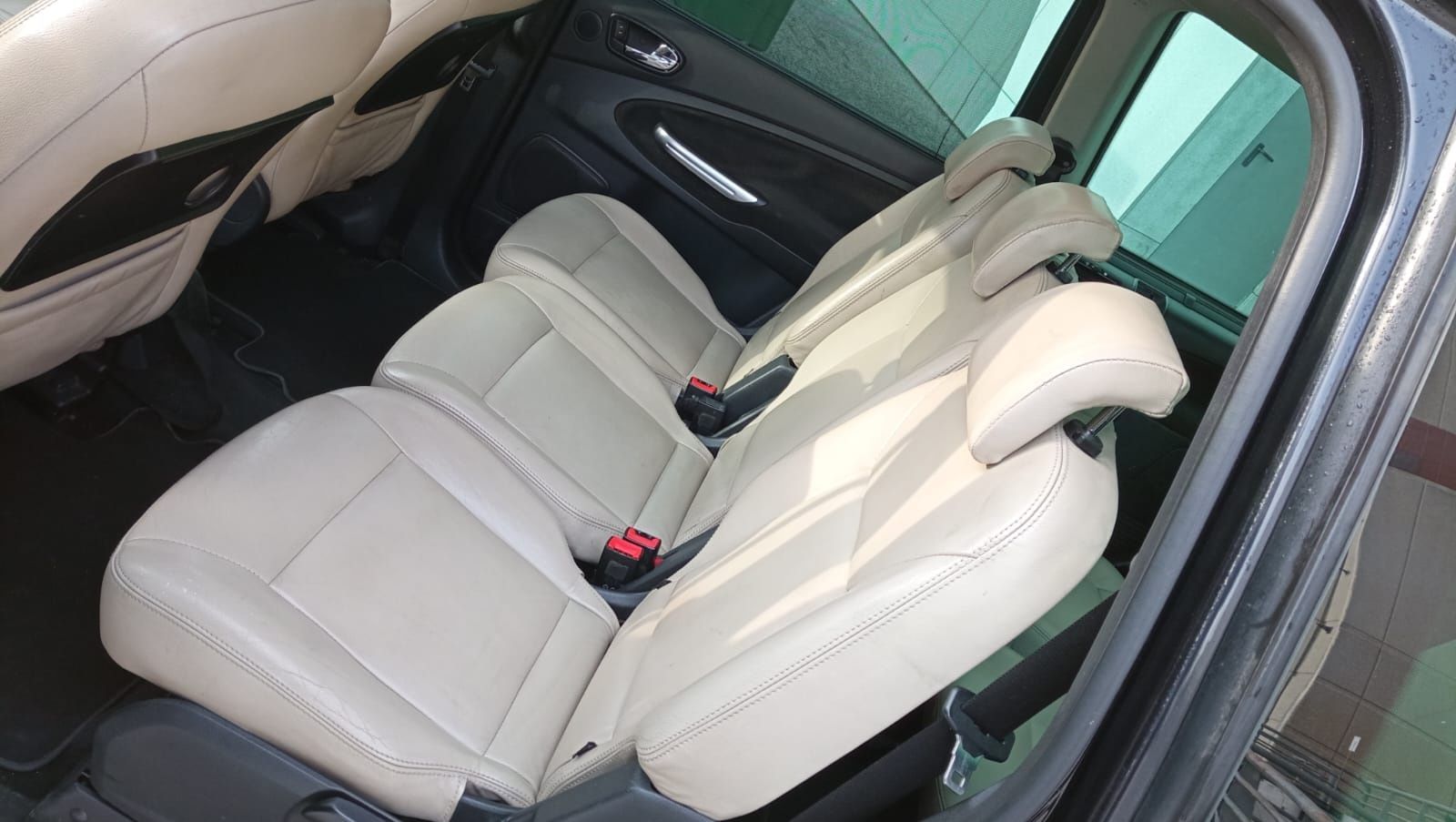 Ford Galaxy 2007 (reparação)