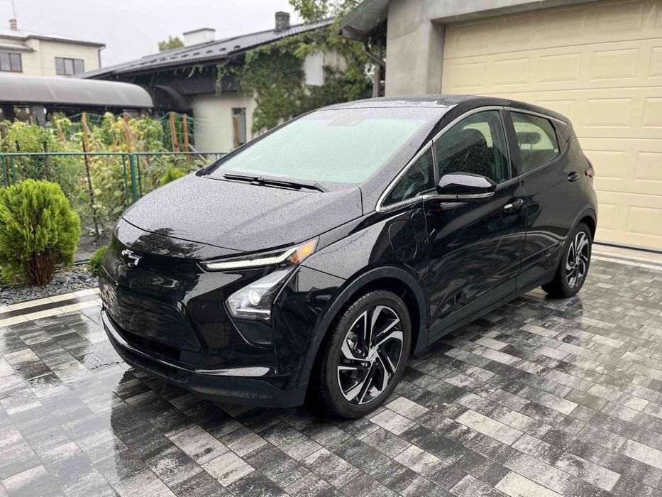 Chevrolet bolt EV 2023 року