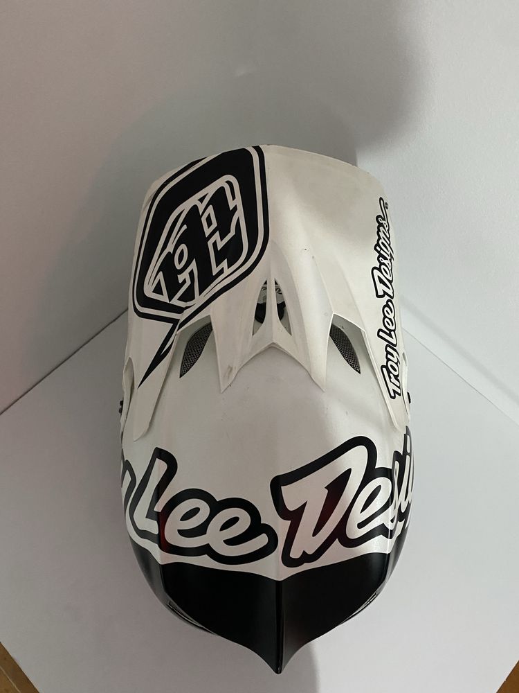 Capacete Troy Lee Designs D3
