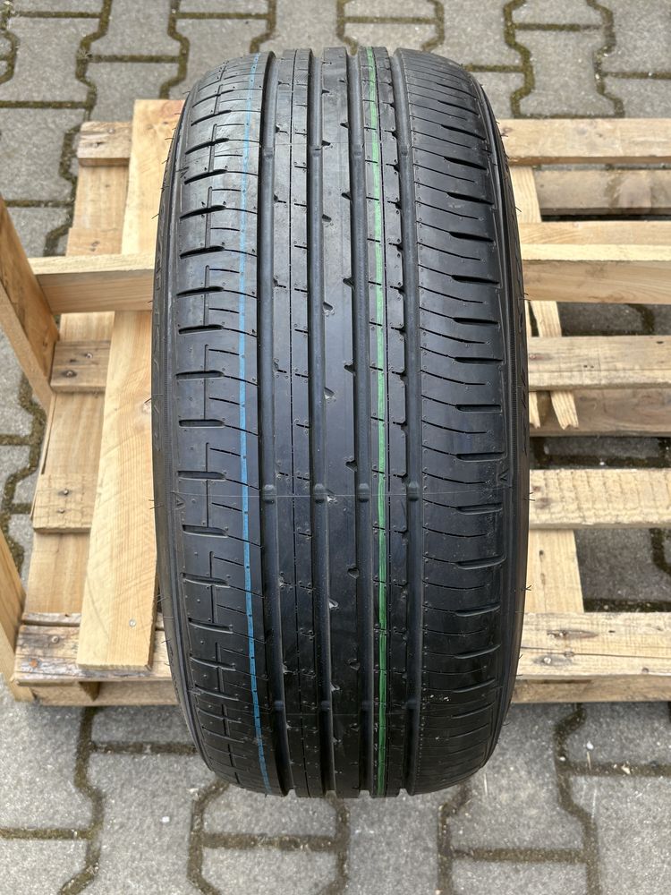 Opony letnie DEMO Falken Ziex ZE914B 225/40/18 92W, cena za sztukę!