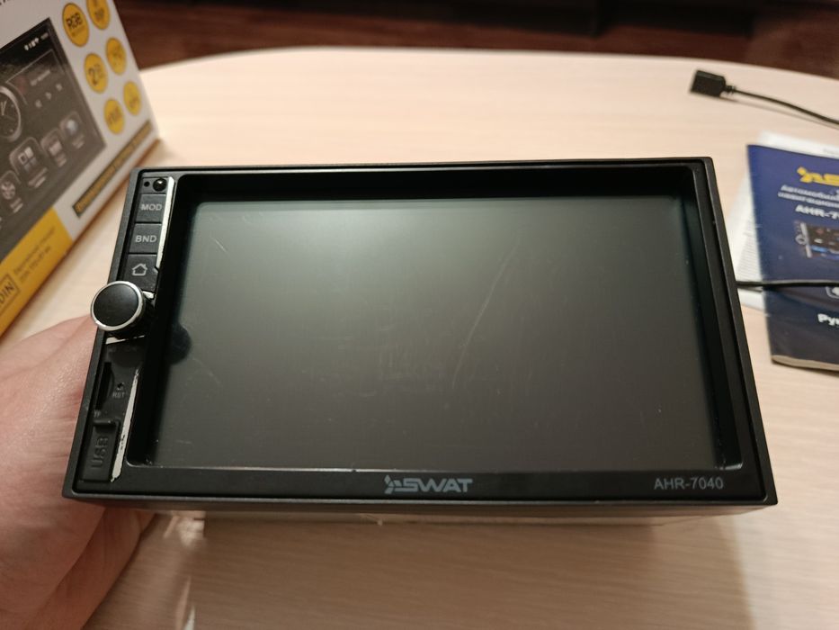Магнітола SWAT AHR-7040 сенсорна