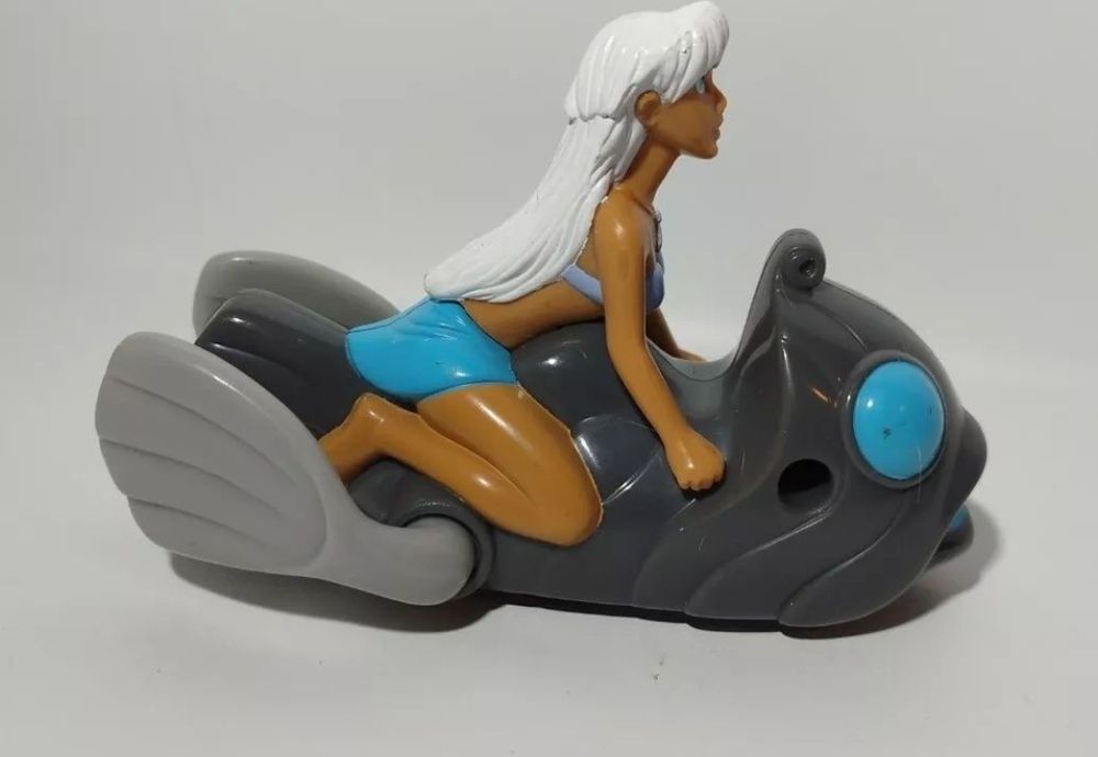 Іграшка герой мультфільму