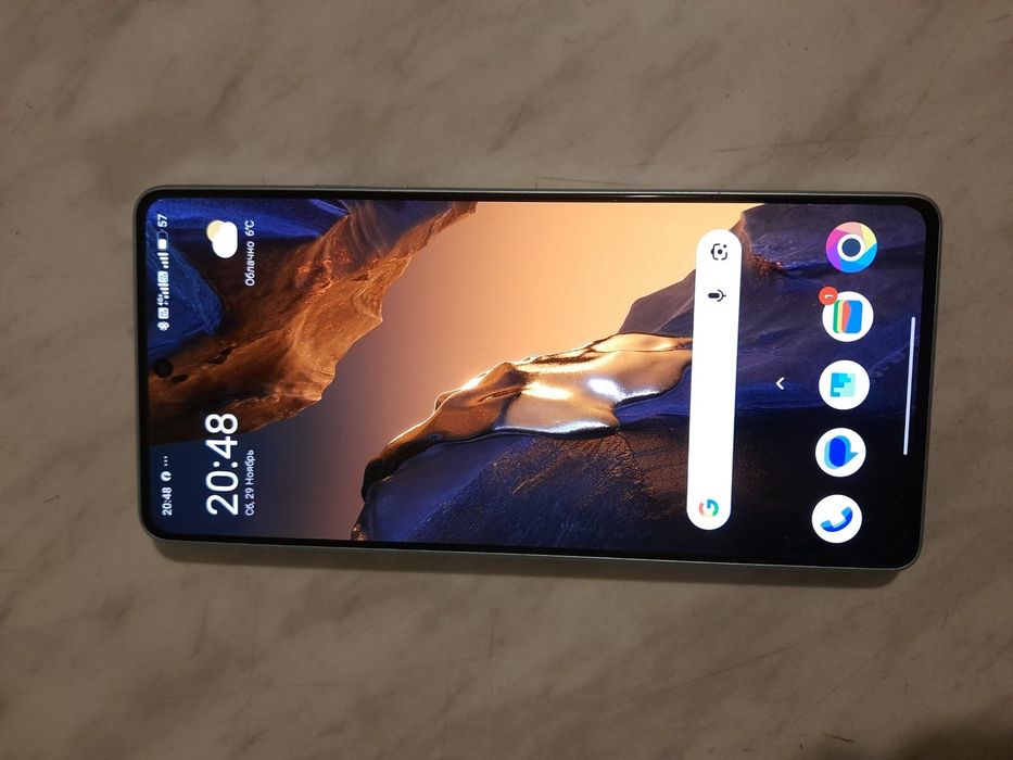 Продам телефон Poco F5