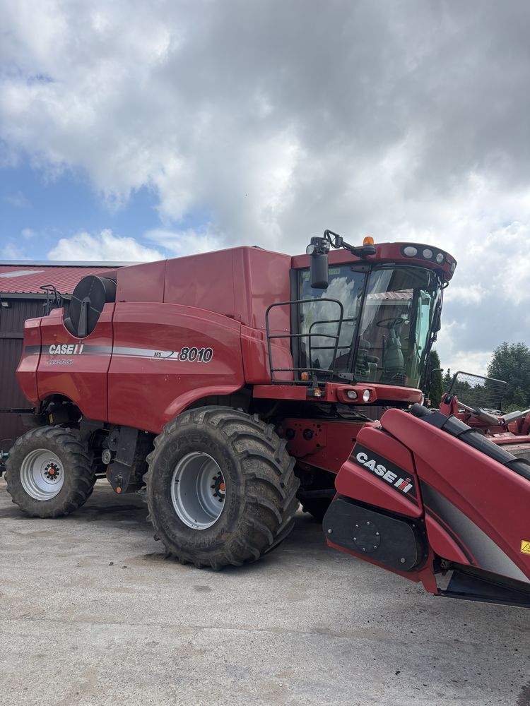 Sprzedam Kombajn CASE AXIAL-FLOW 8010