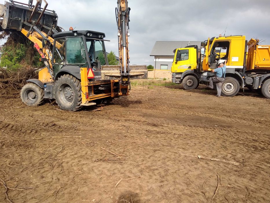 Usługi wywrotka koparką koparko-ładowarką wywóz gruzu Ziemia Ogrodowa