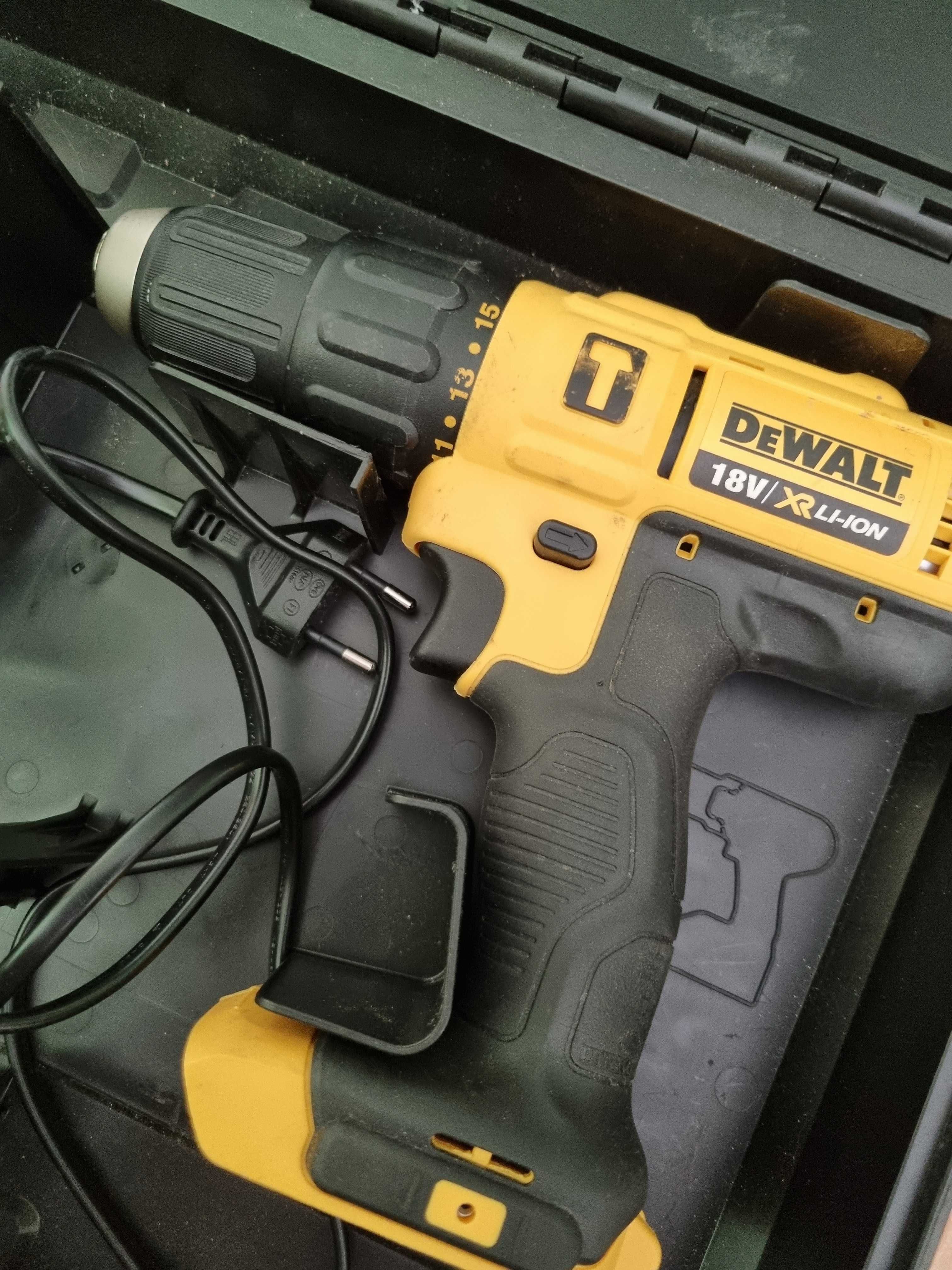 Wkrętarka Dewalt DCD776 18V