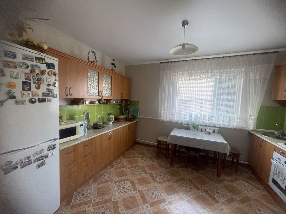 Продам будинок в районі Новосілки