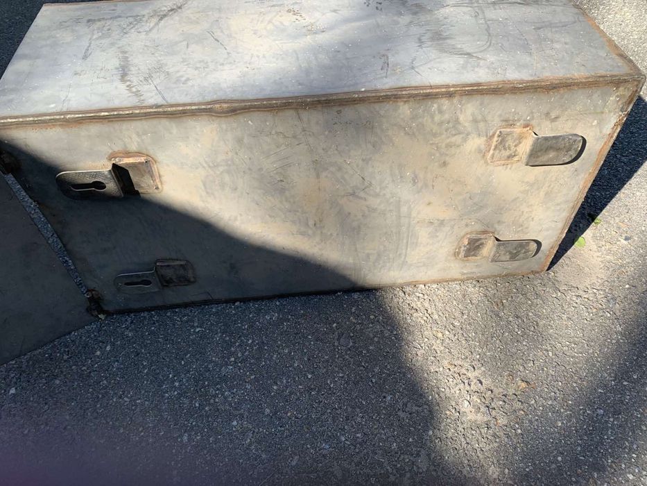 Ящик з нержавіючої сталі