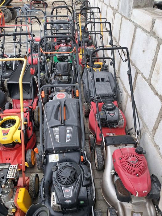 Pakiet kosiarek spalinowych