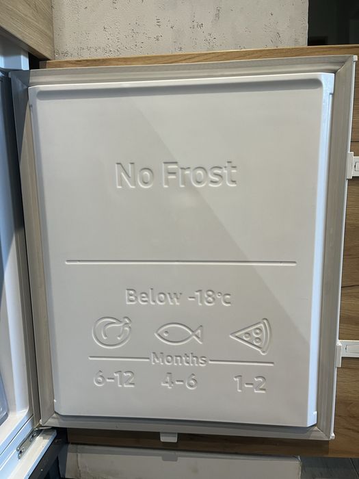 Lodówka Samsung BRB260087WW - No Frost