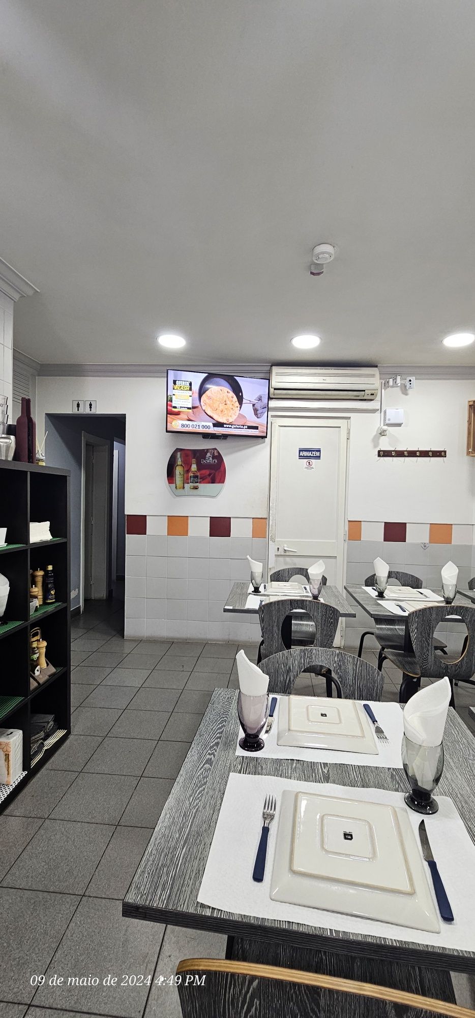 Trespasse de 2 restaurantes a funcionar