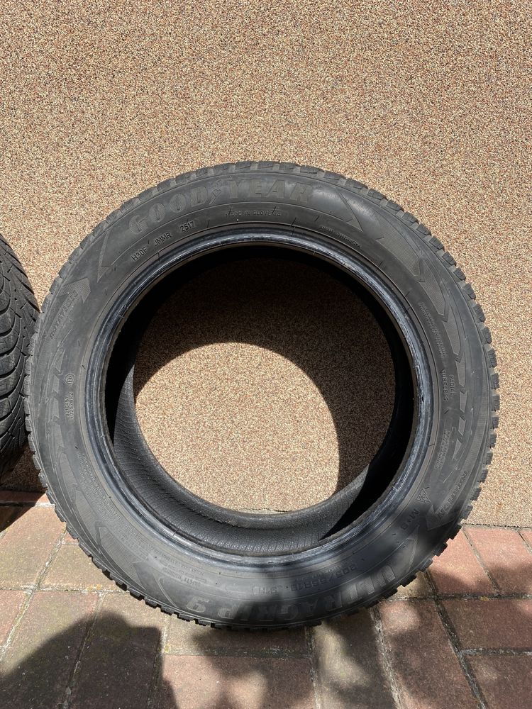 Зимові шини GoodYear 205*55 r16