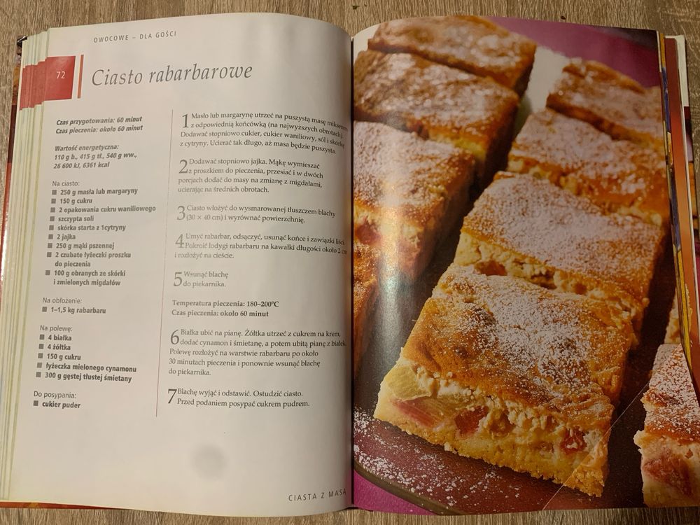 Ciasta książka z przepisami świat książki