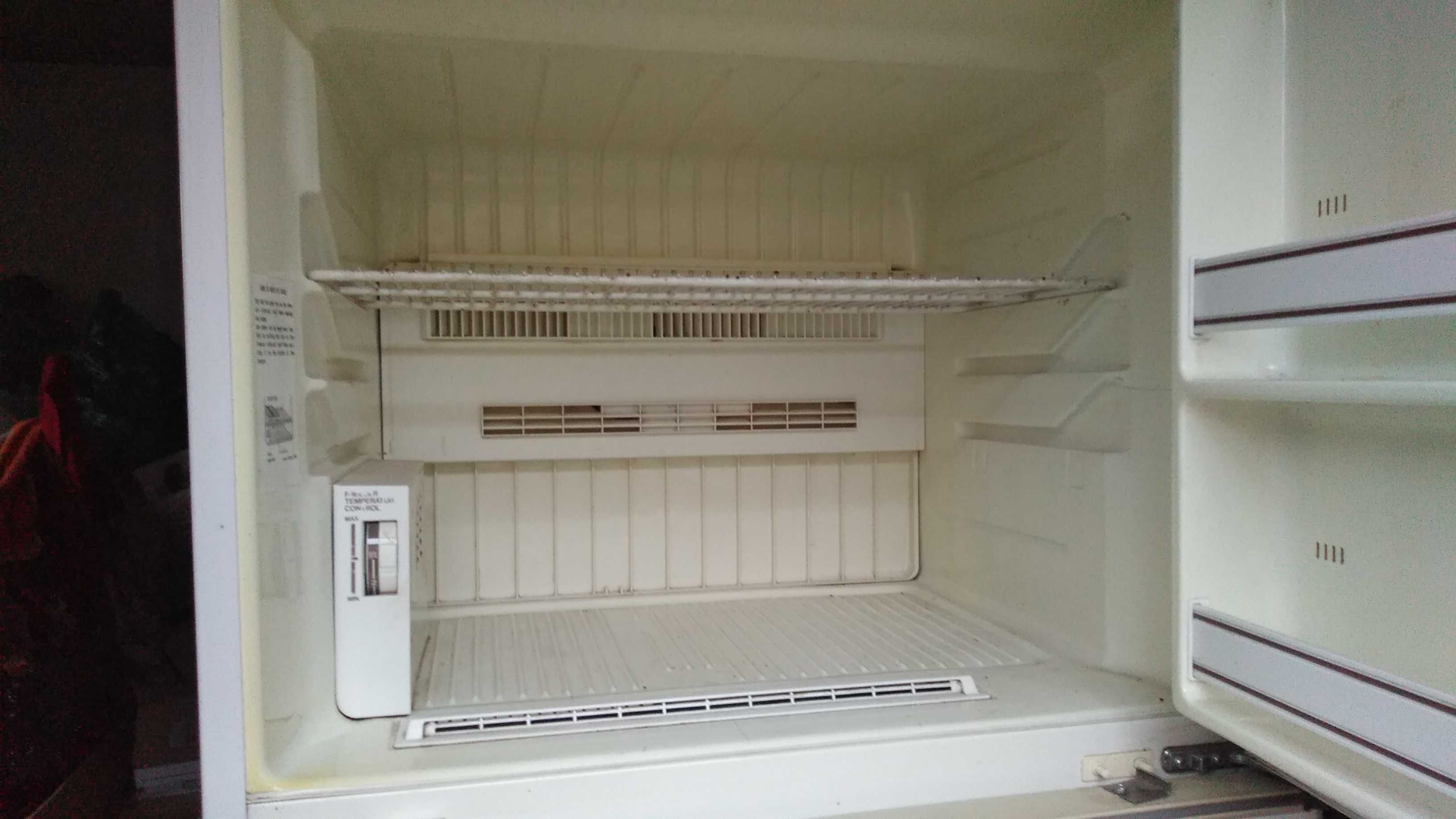 Продам Холодильник Sharp SJ-436kw-kg ( чистая Япония)