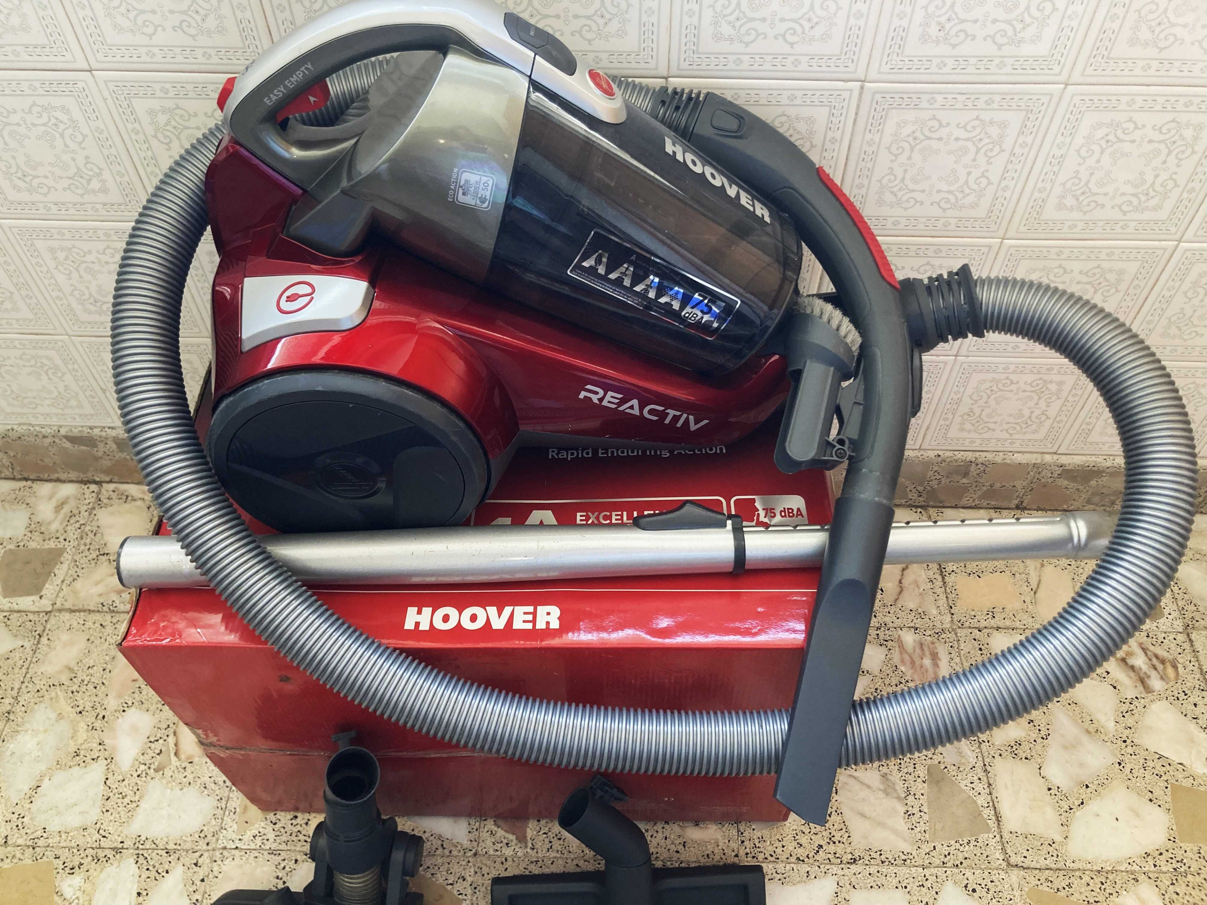 Aspirador de marca Hoover