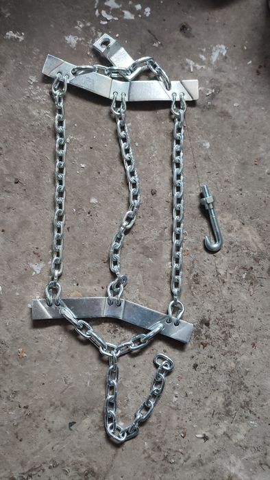 Цепи протиковзальні нові.