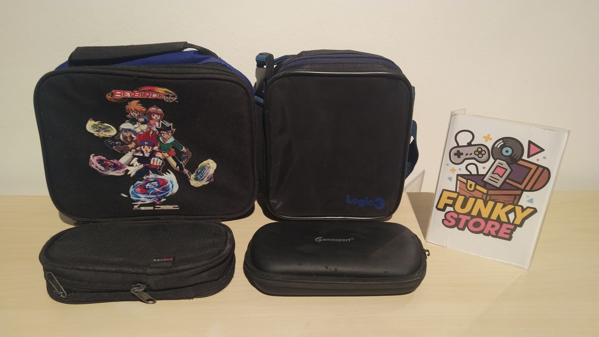 Bolsas protectoras para consolas portáteis
