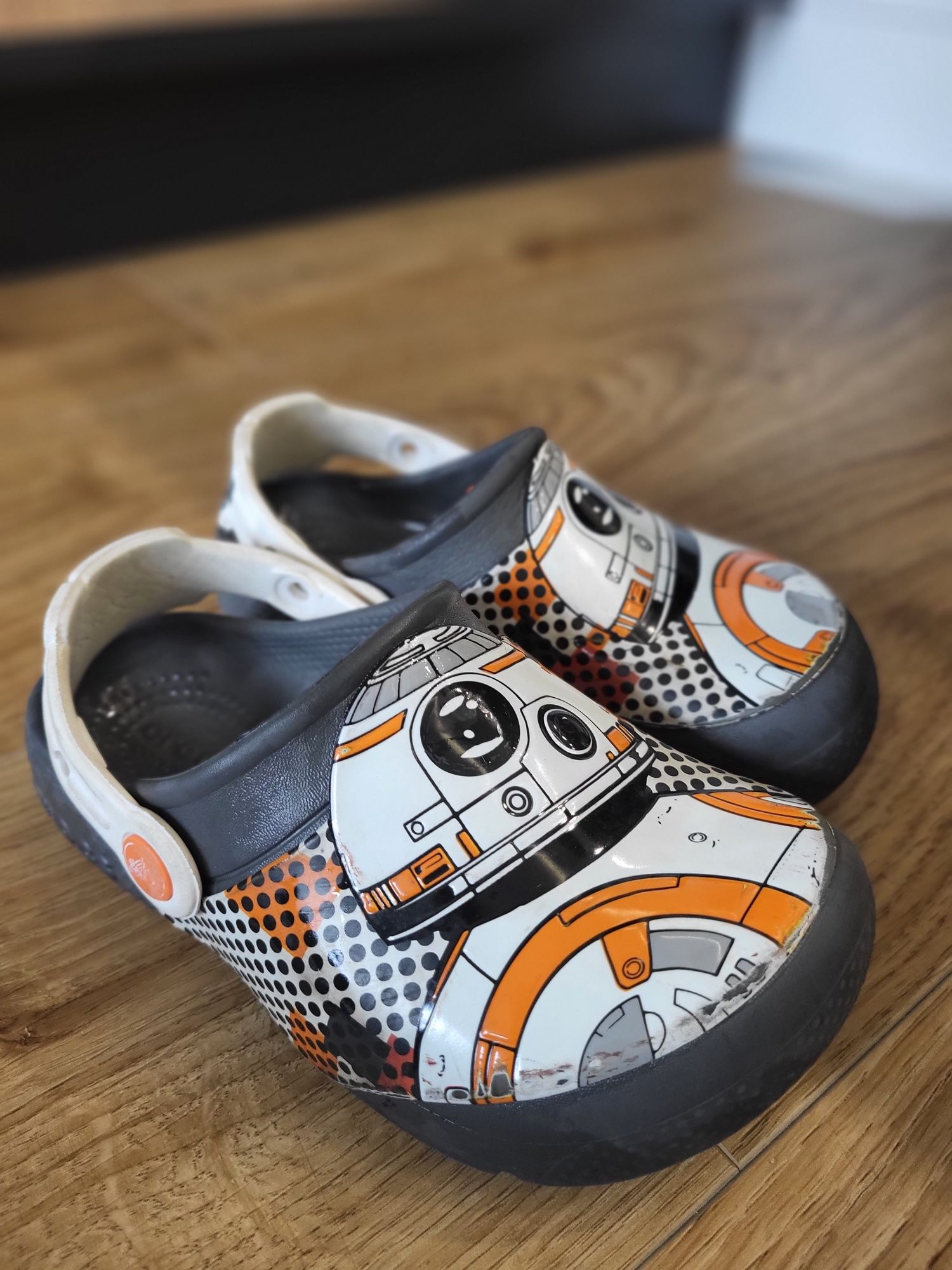 Crocs klapki/sandały Star Wars BB8 rozm. C11