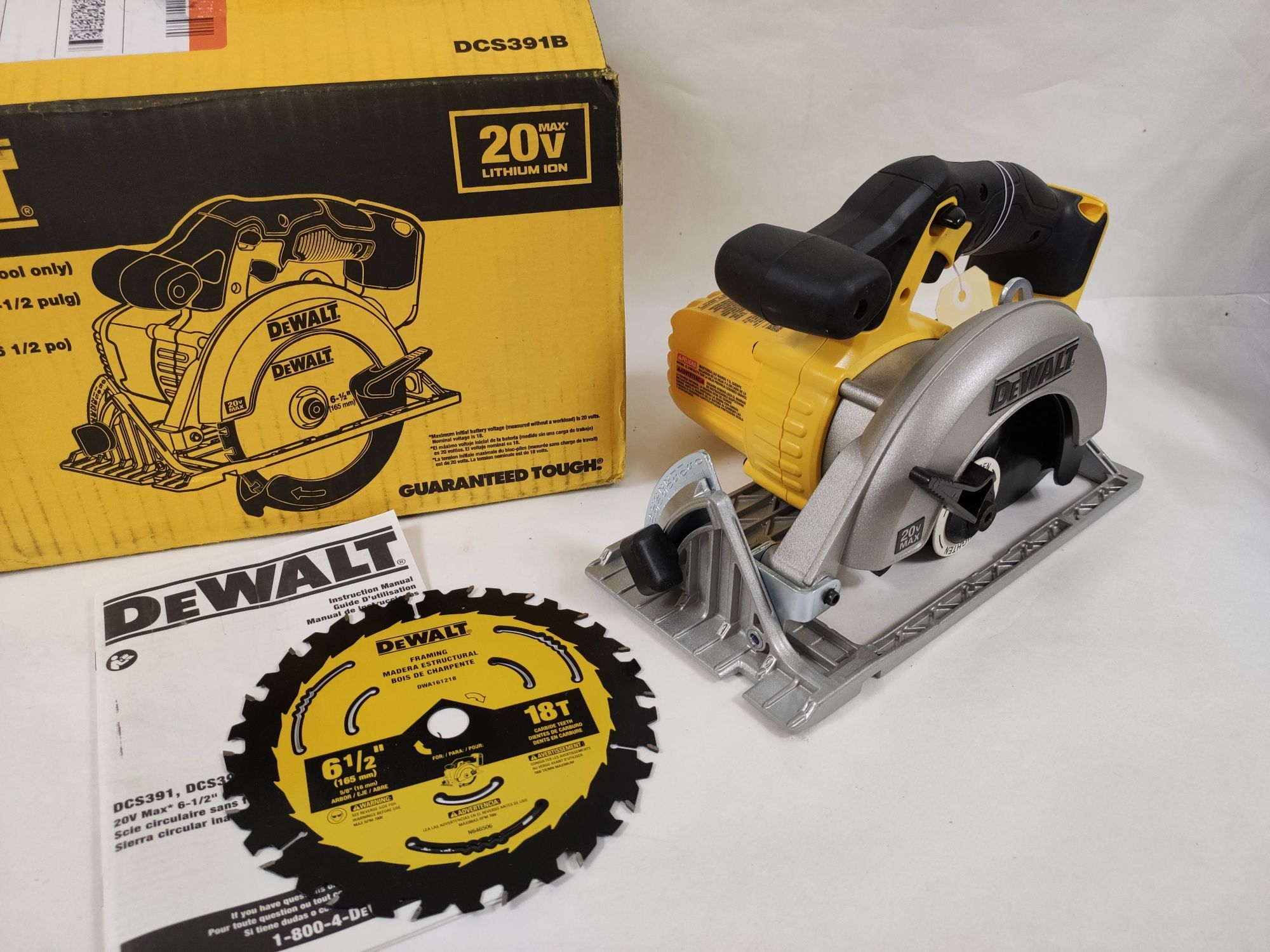 Оригінальна акумуляторна дискова ручна пила паркетка DeWALT DCS391b