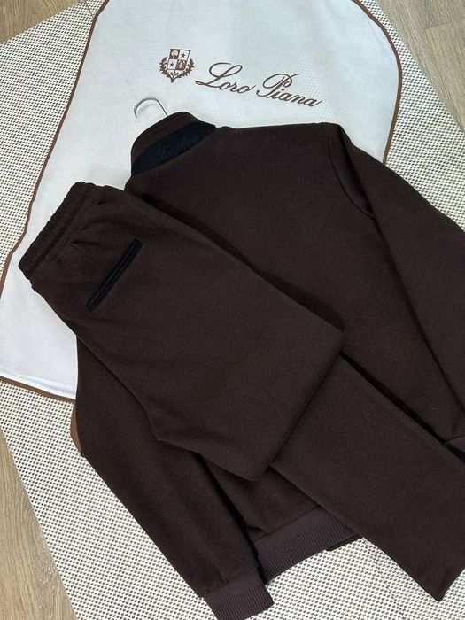 Спортивный костюм Loro Piana мужской