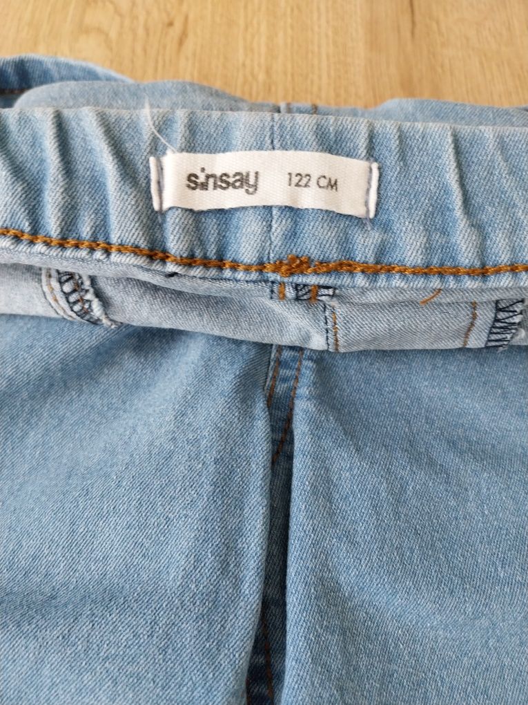 Spodnie dżinsowe dla dziewczynki 122