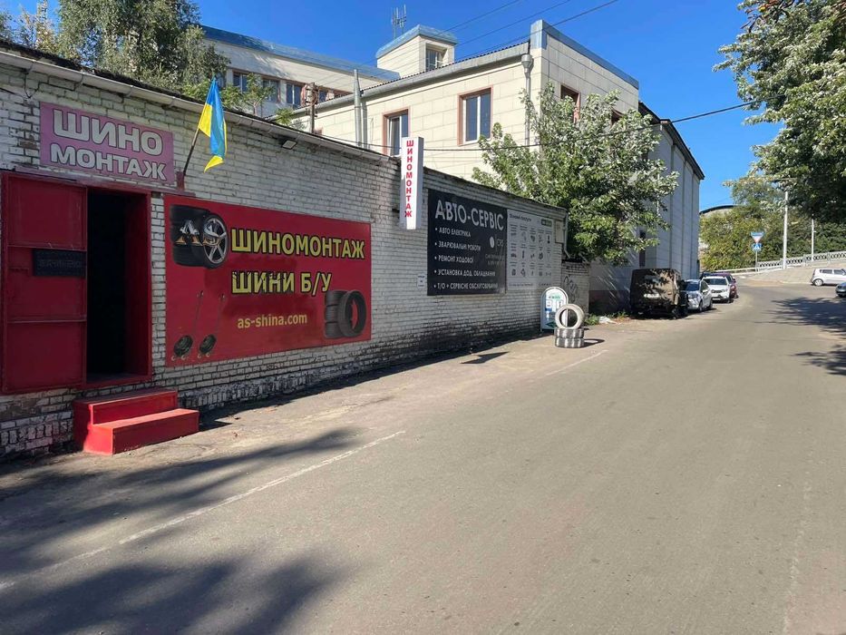 Продам Бізнес: діючий Шиномонтаж на фасаді + продаж вживаних шин