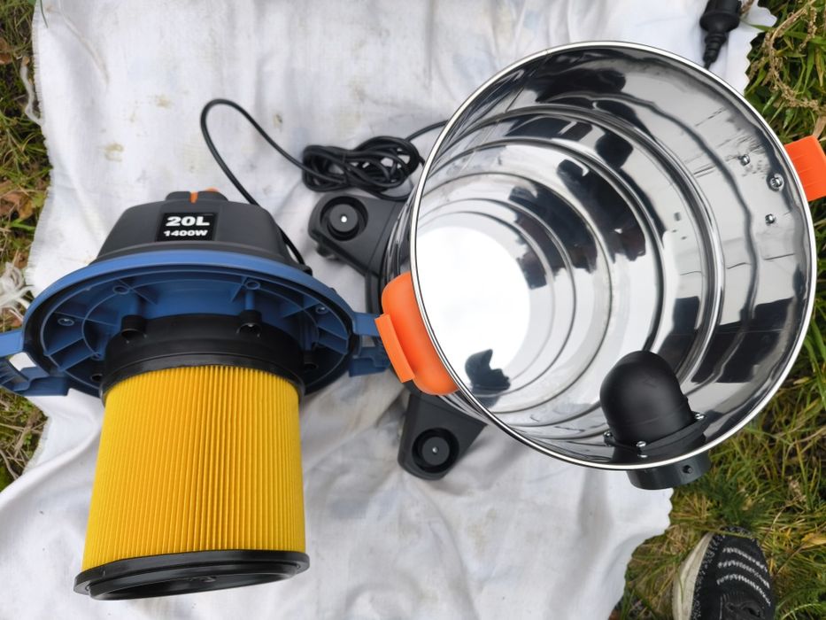 Промисловий пилисос Dexter 20л 1400 вт