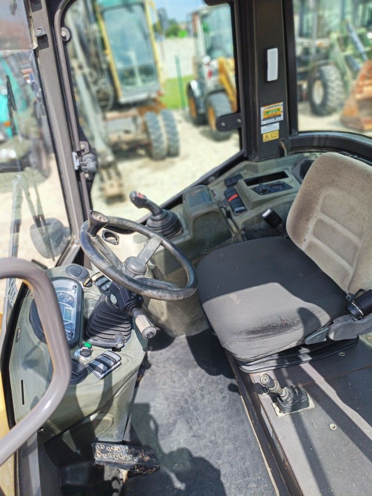 Ładowarka kołowa Mecalac AS700