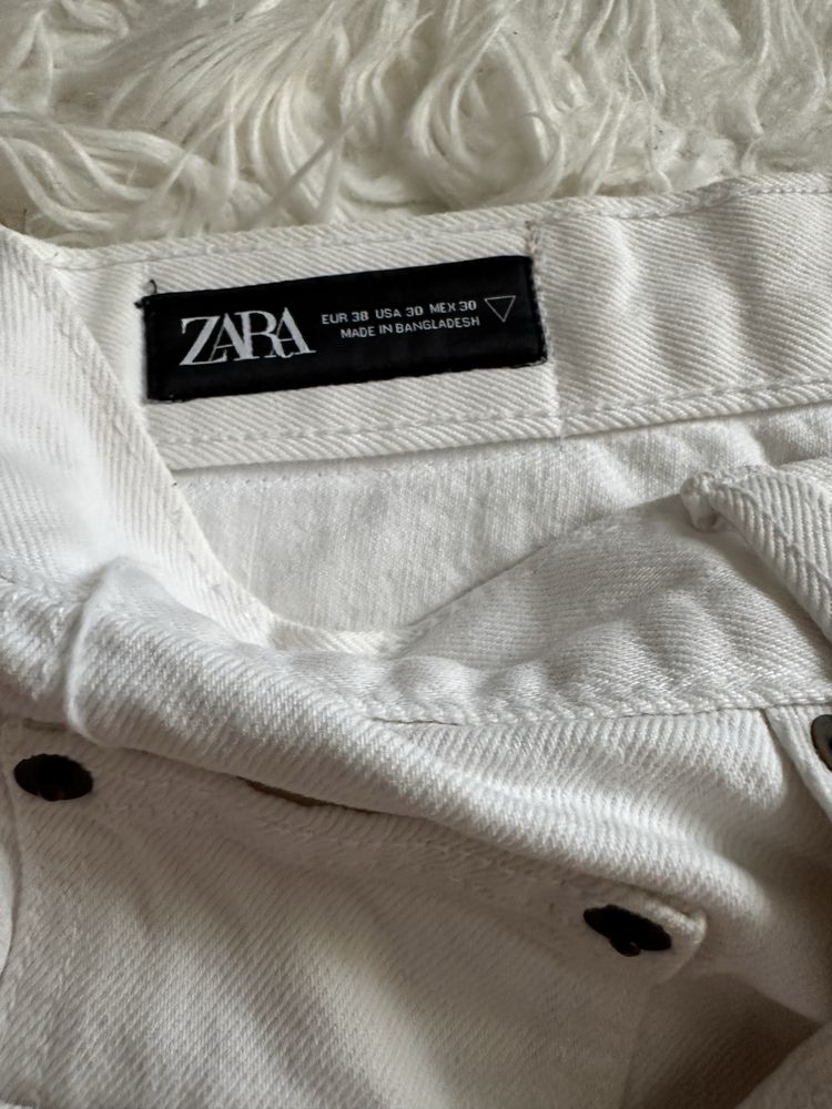 Продам чоловічі шорти фірми Zara