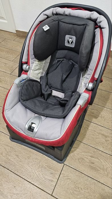 Автокрісла для новонароджених ,0-10 кг