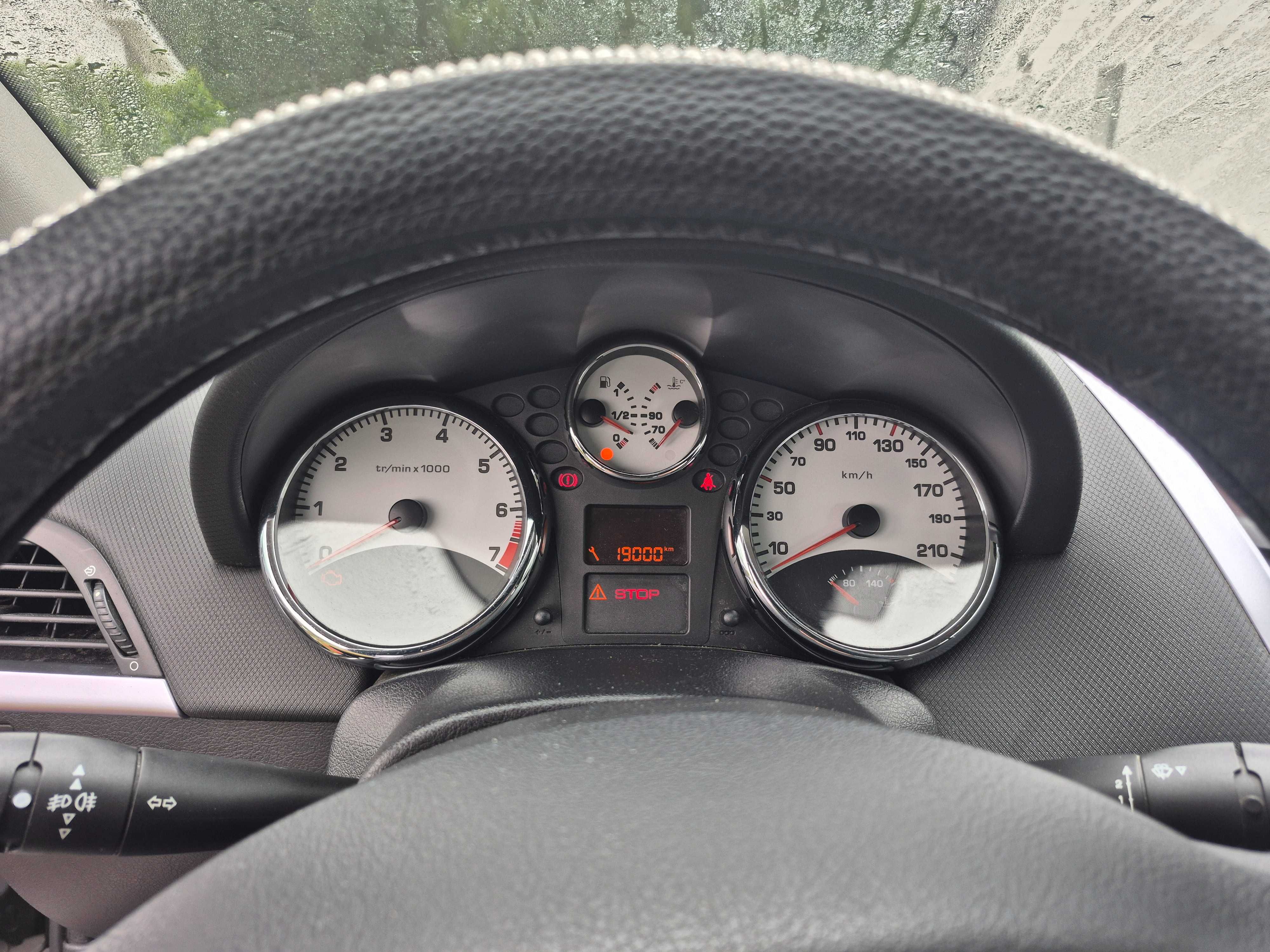 Peugeot 207cc 1.6 benzyna