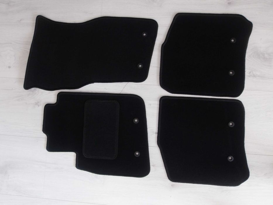 Dywaniki Welurowe Volvo V40 S40 98-12 Idealnie Dopasowane