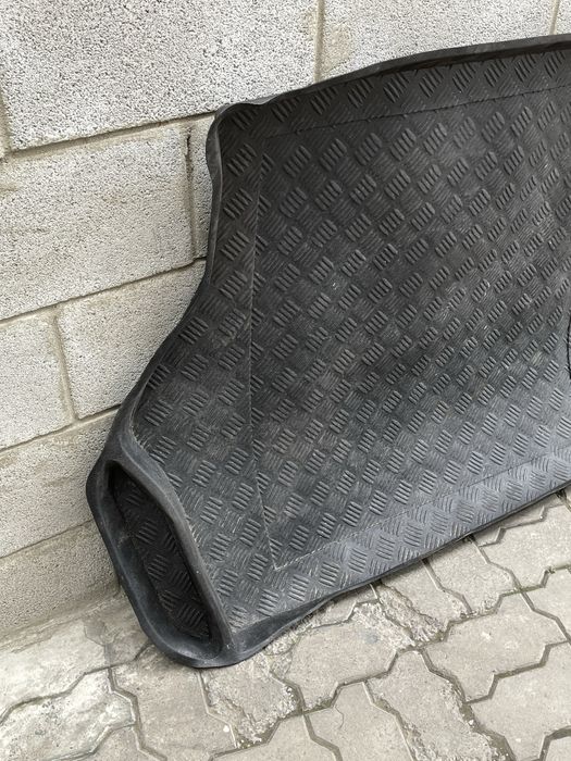 Коврик багажника BMW E46 Універсал Код:1175