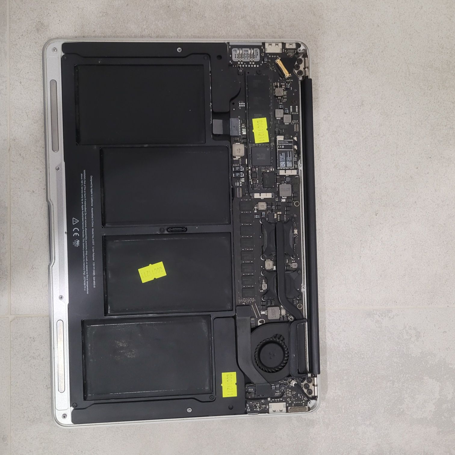 Macbook a 1369 zobacz