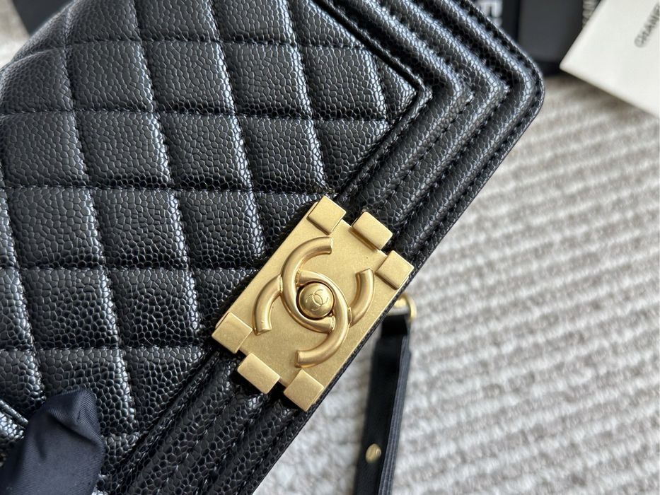 Жіноча сумка Chanel Boy 25×20 | Чорна класика