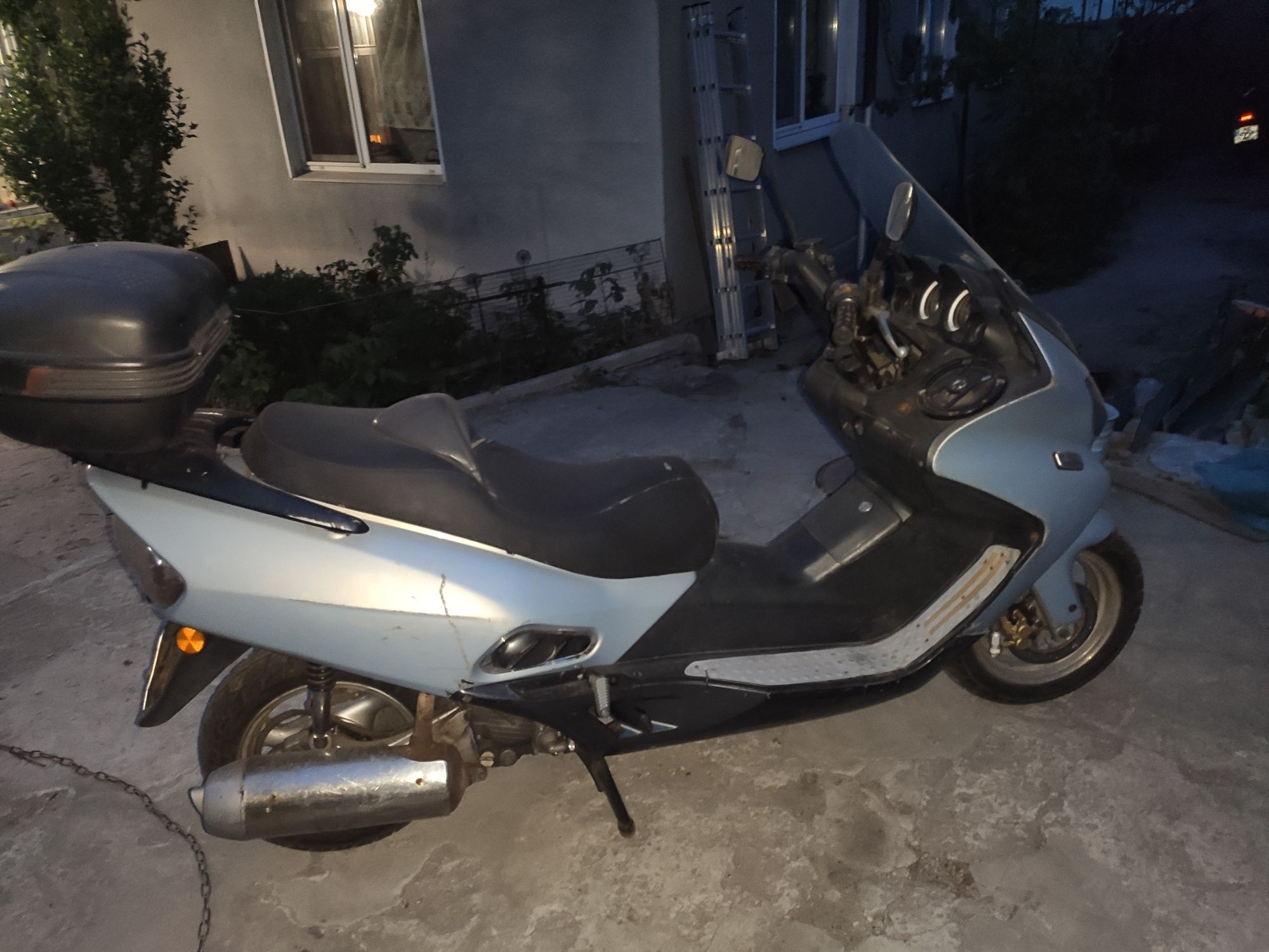 Продам VIPER  250