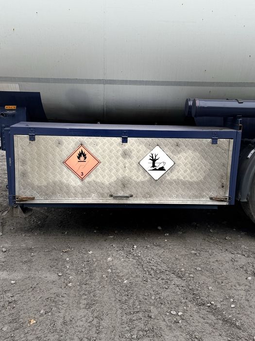 Напівпричіп SIMATRA 2001рік