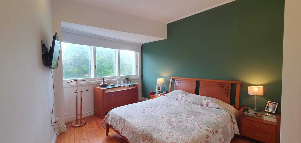 Investimento sólido — Moradia com 2 frações independentes (T4 + T2)