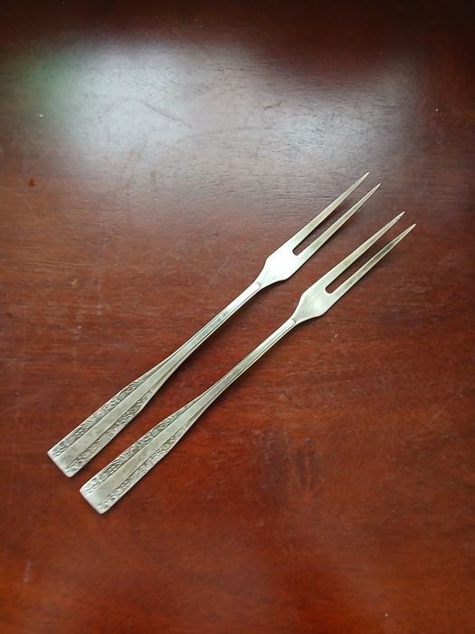 Hefra PRL dwa widelce posrebrzane do mięs wędlin przystawek