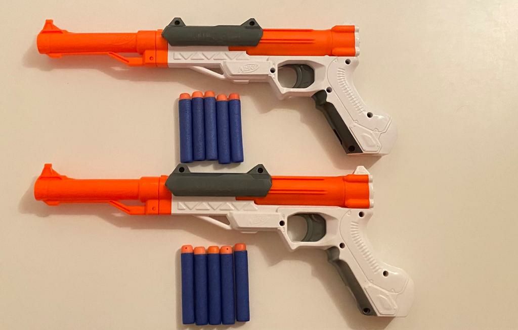 Pistolas nerf com balas