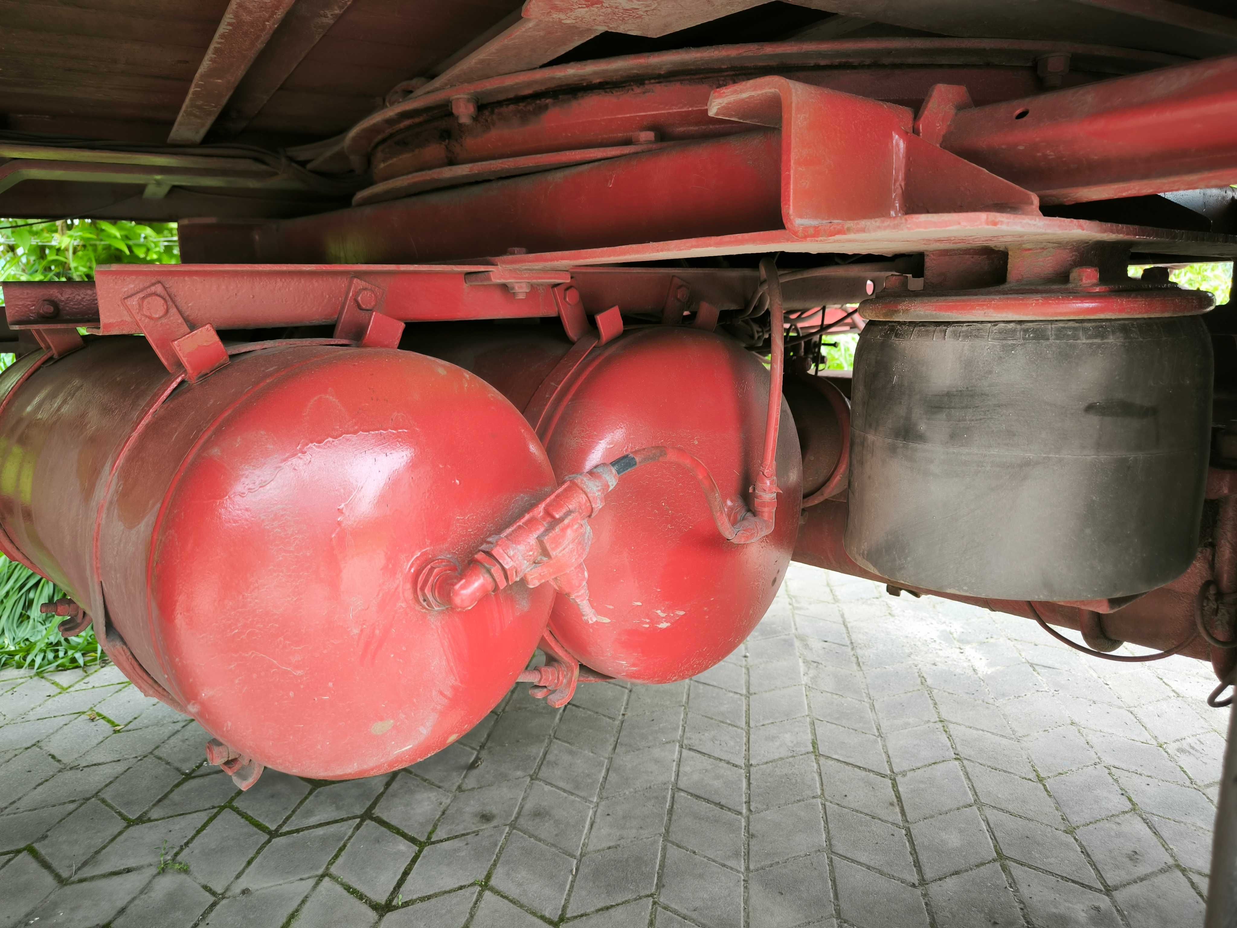 Przyczepa burtowa – DMC 18t | Zadbana | Nowa podłoga