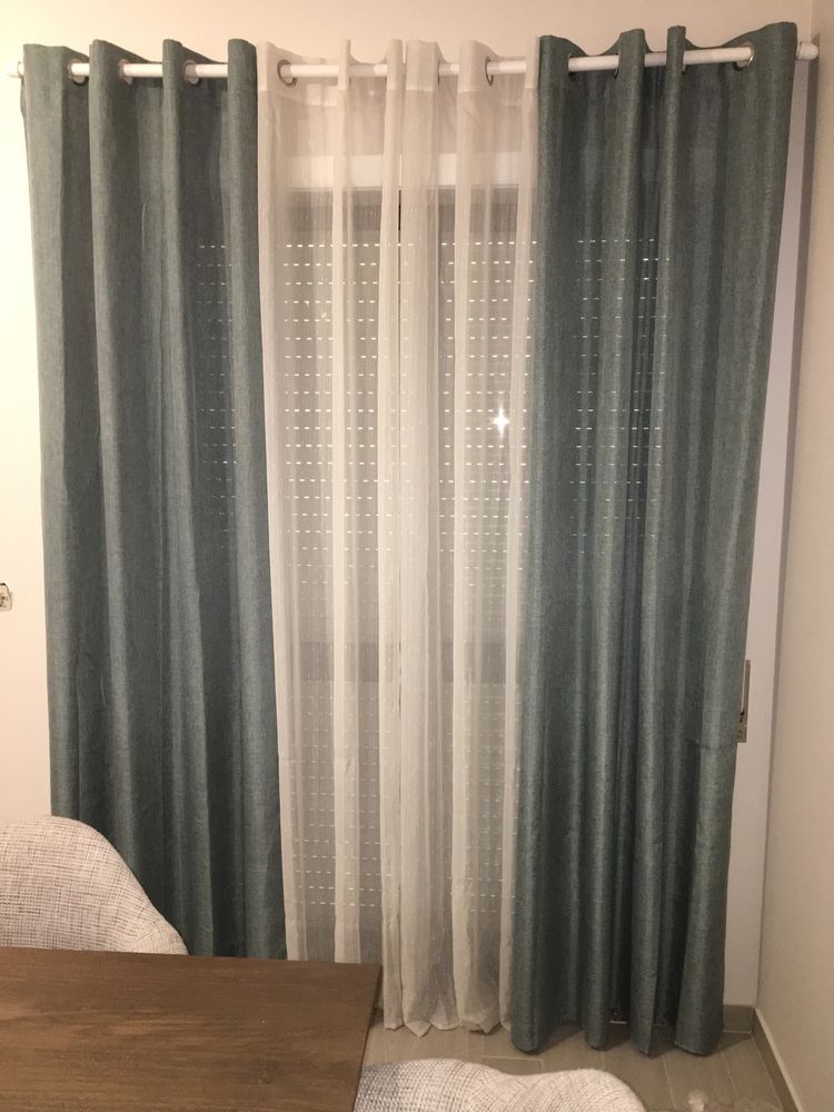 Cortinados como novos