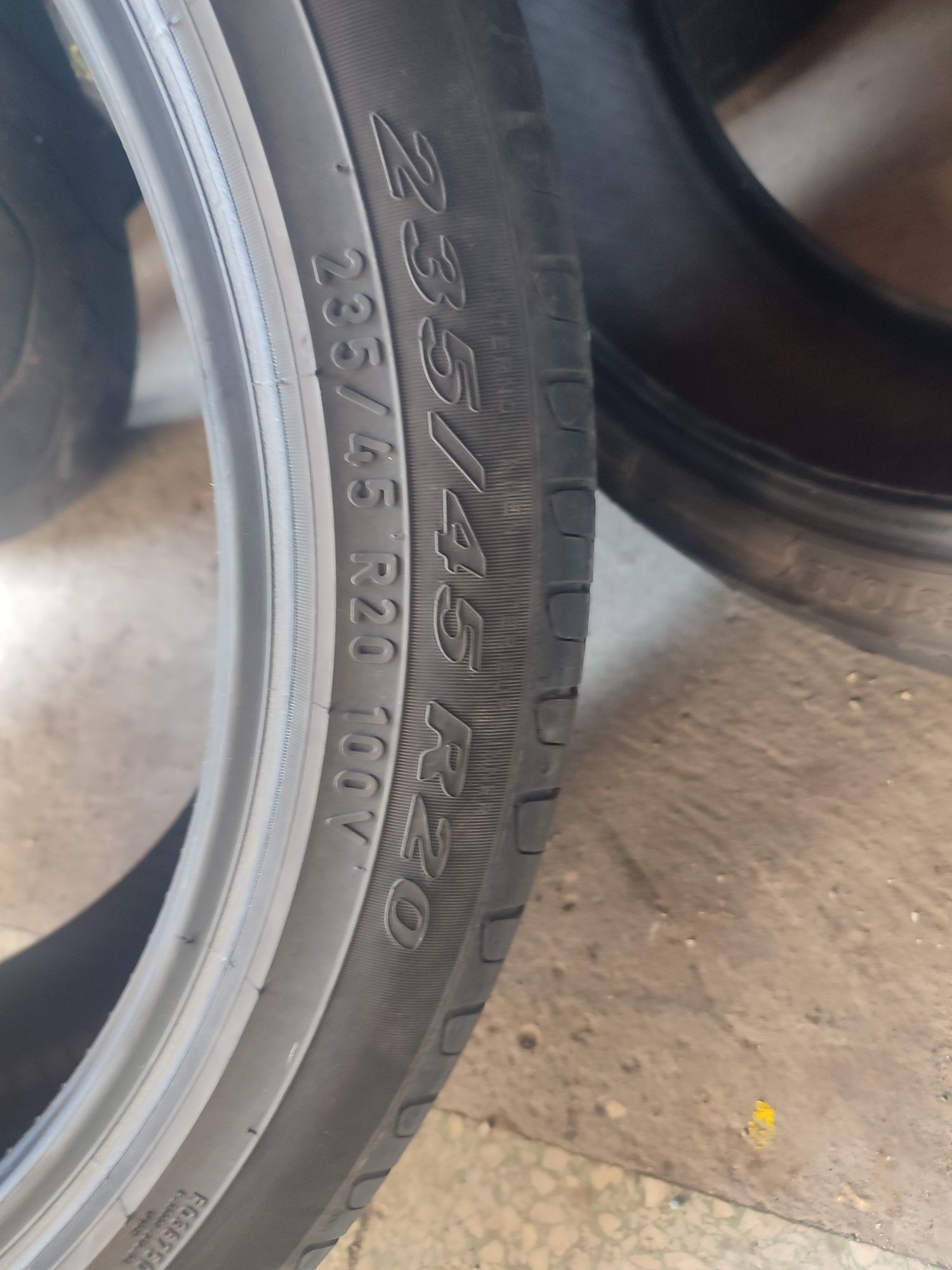 Dwie opony Pirelli Scorpion Verde 235/45/20  100V