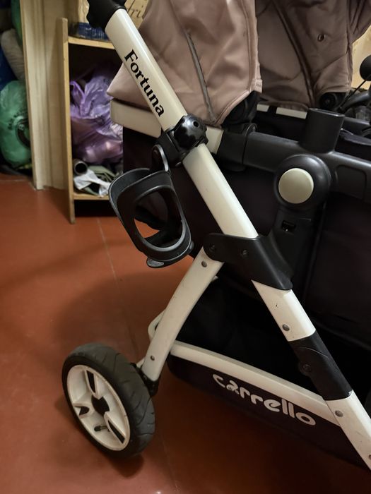 Коляска Fortuna біла з чорним