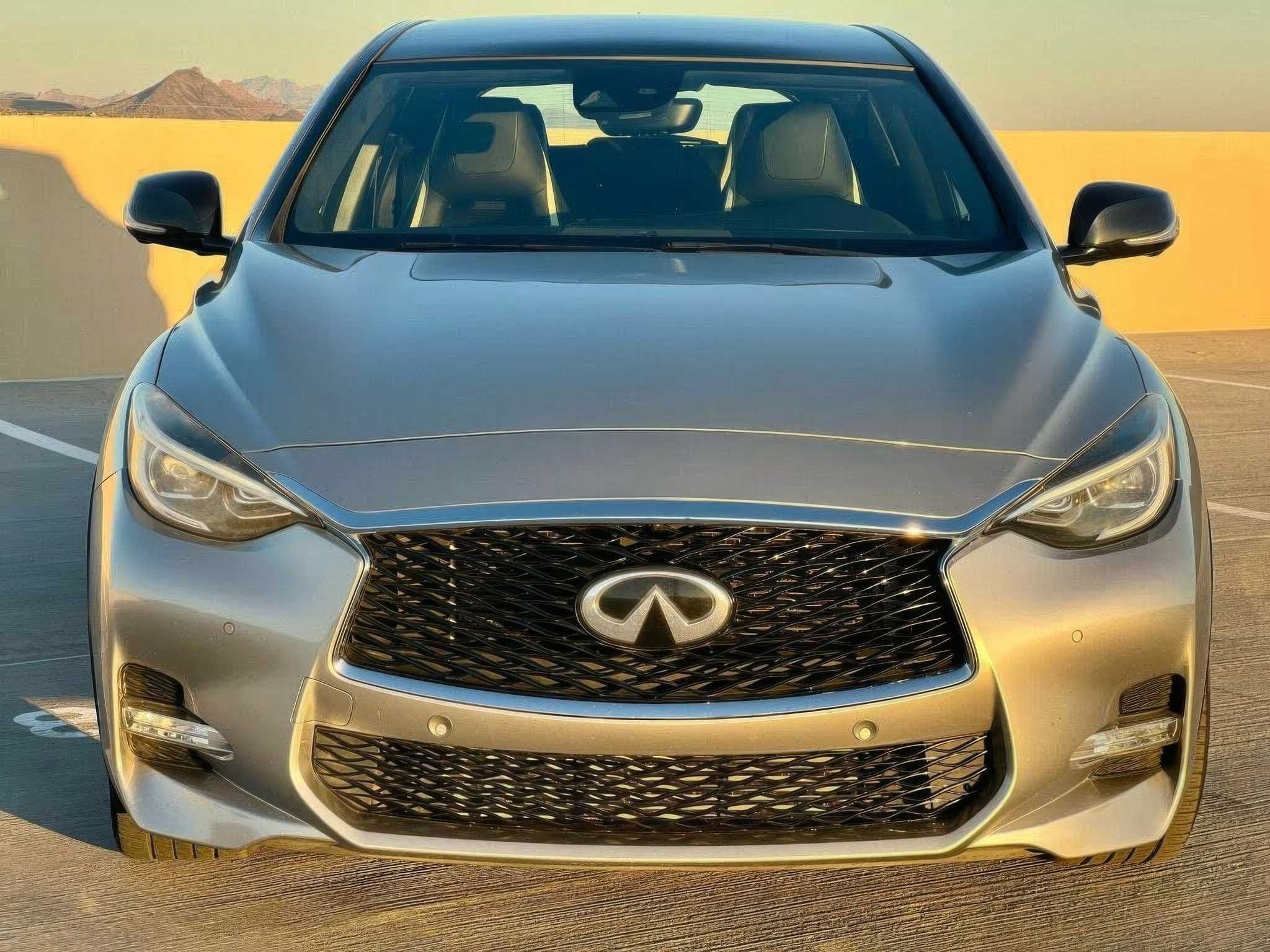 2018 Infiniti QX30 2.0t