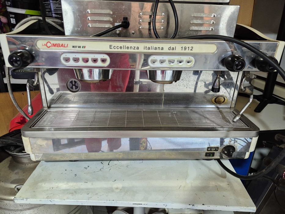 Maquina de cafe  pouco uso