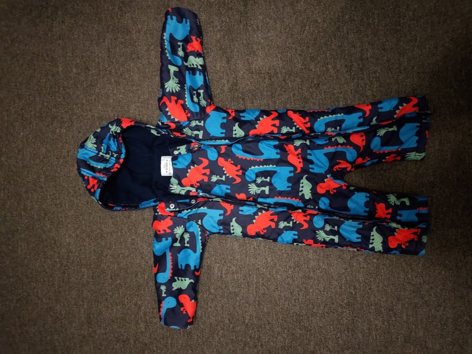 Зимний комбинезон для мальчика