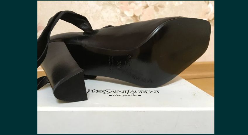 НОВІ туфли YSL 38,5