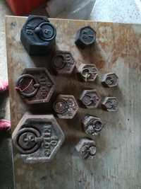 Conjunto de 30 kg de Pesos Antigos em Ferro